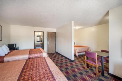 Americas Best Value Inn & Suites Harrisonville - image 11