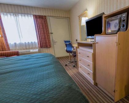 Quality Inn Barkeyville - image 2