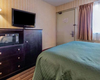 Quality Inn Barkeyville - image 5