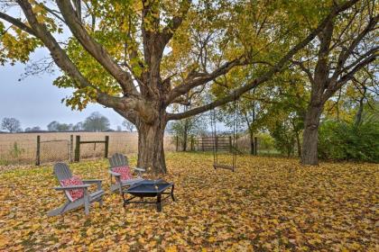 Charming Guesthouse Getaway on 10-Acre Farm! - image 12