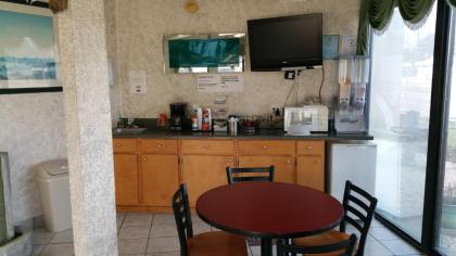 Express inn Hartselle - image 10