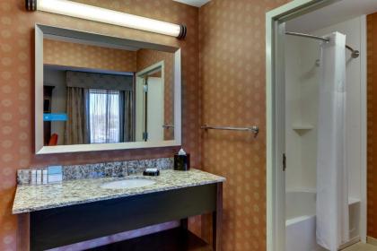 Hampton Inn & Suites - Hartsville SC - image 12