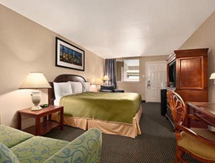 Travelodge by Wyndham New Orleans Harvey Hotel - image 14