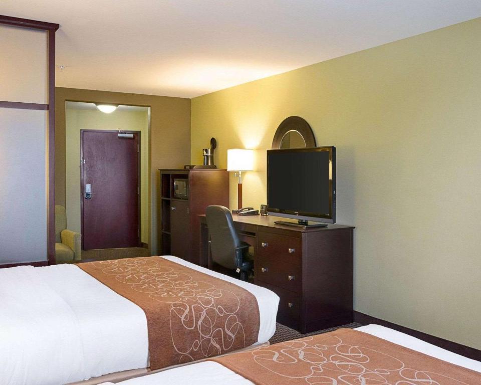 Comfort Suites Harvey - New Orleans West Bank - image 3