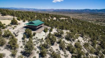 Ridgetop Hideaway Hatch