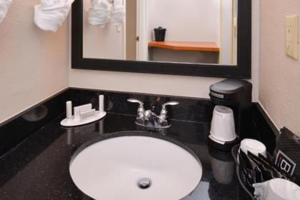 Fairfield Inn & Suites Hattiesburg / University - image 6