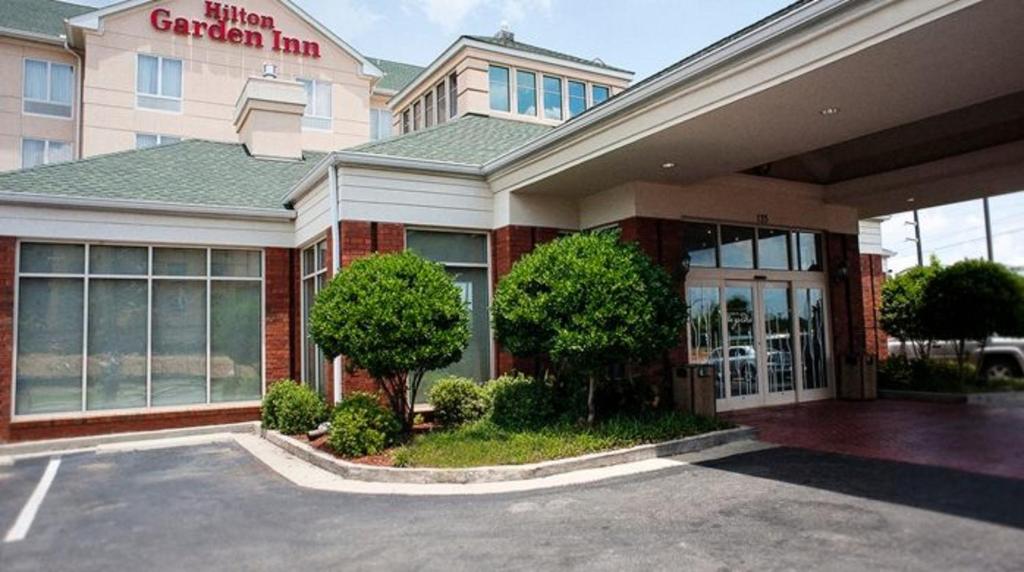 Hilton Garden Inn Hattiesburg - main image