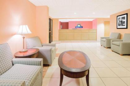 Days Inn by Wyndham Hattiesburg MS - image 7