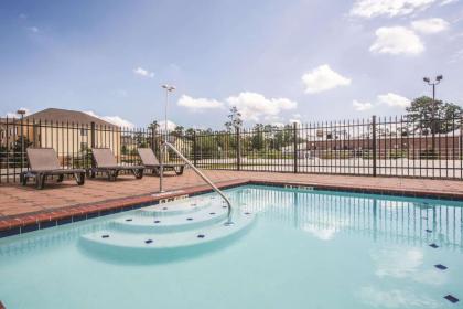 La Quinta by Wyndham Hattiesburg - I-59 - image 10