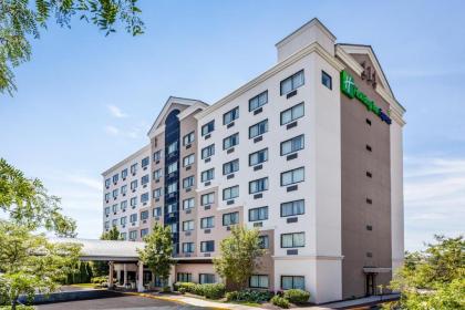 Holiday Inn Express Hauppauge-Long Island an IHG Hotel - image 16