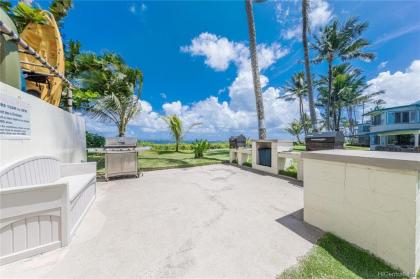 ALOHA PARADISE PENTHOUSE!! 3BR/2BA/2-Story! BEACH FRONT!! VIEWS!! - image 12