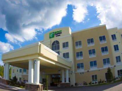 Holiday Inn Express & Suites Havelock Northwest New Bern an IHG Hotel