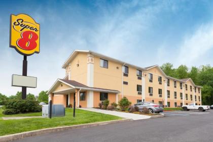 Super 8 by Wyndham Havre De Grace Aberdeen Area - image 6