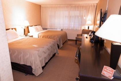 Quality Inn - image 11