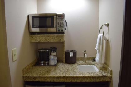 Best Western Plus Havre Inn & Suites - image 11