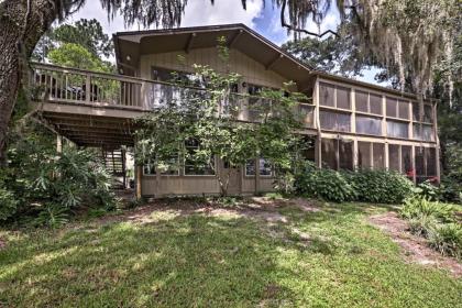 Lakefront Florida Apartment with Boat House and Kayak! - image 10