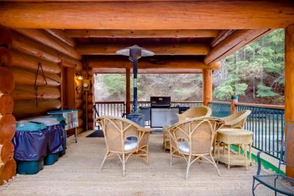 Hayden Lake Luxury - image 7