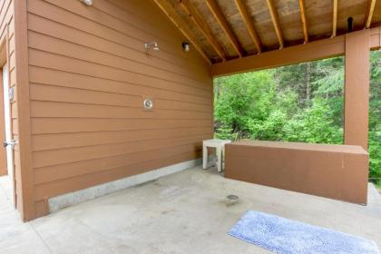 Cozy Hayden Idaho Lake Cabin - image 10