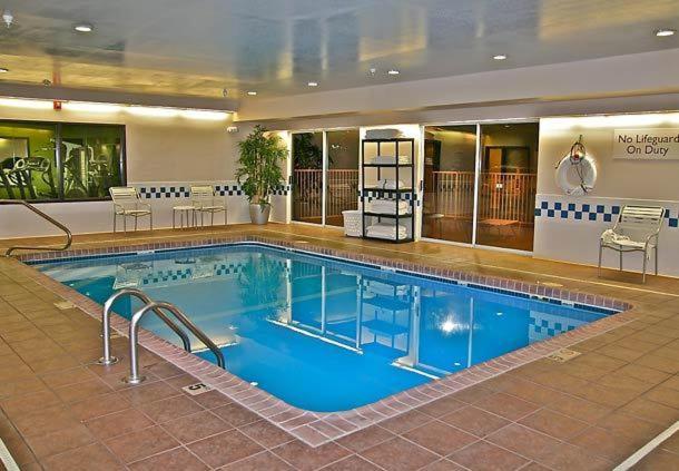 Fairfield Inn Hays - image 6