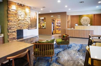 Fairfield Inn Hays - image 9