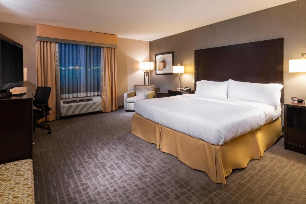 Holiday Inn Express Hays an IHG Hotel - image 6