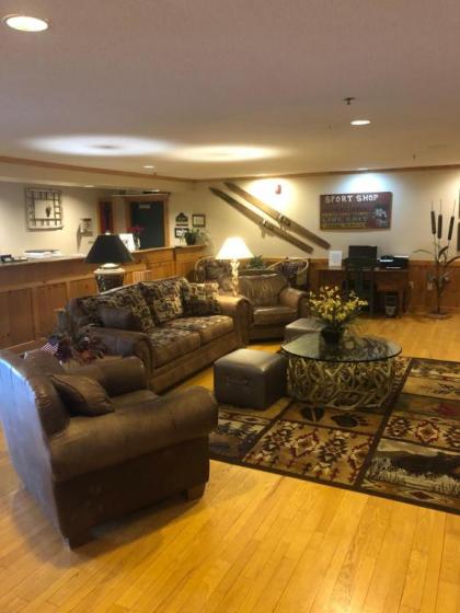 Flat Creek Lodge - image 12