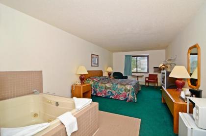 AmeriVu Inn and Suites - Hayward - image 6