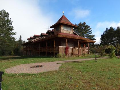 Lenroot Lodge - image 14