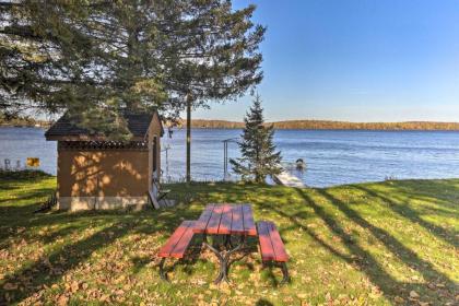 Cozy Cabin with Deck and Private Dock on Nelson Lake! - image 15