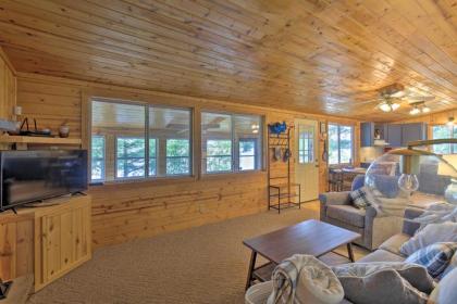 Lakefront Family Escape with Views Dock and Kayaks! - image 6