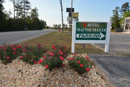 Jameson Inn and Suites Hazelhurst - image 12