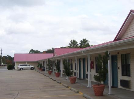 Americas Best Value Inn Hazlehurst - image 7