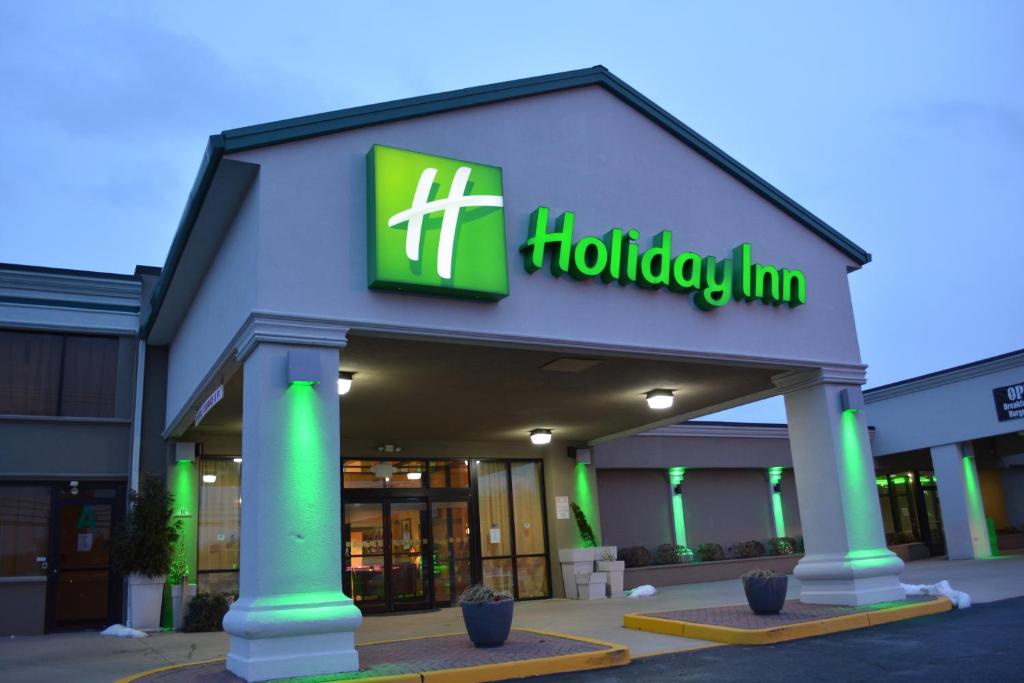 Holiday Inn Hazlet an IHG Hotel - image 7