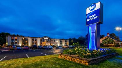 Best Western Hazlet Inn - image 1