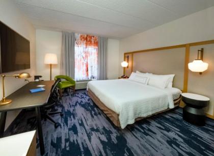 Fairfield Inn by Marriott Hazleton - image 11