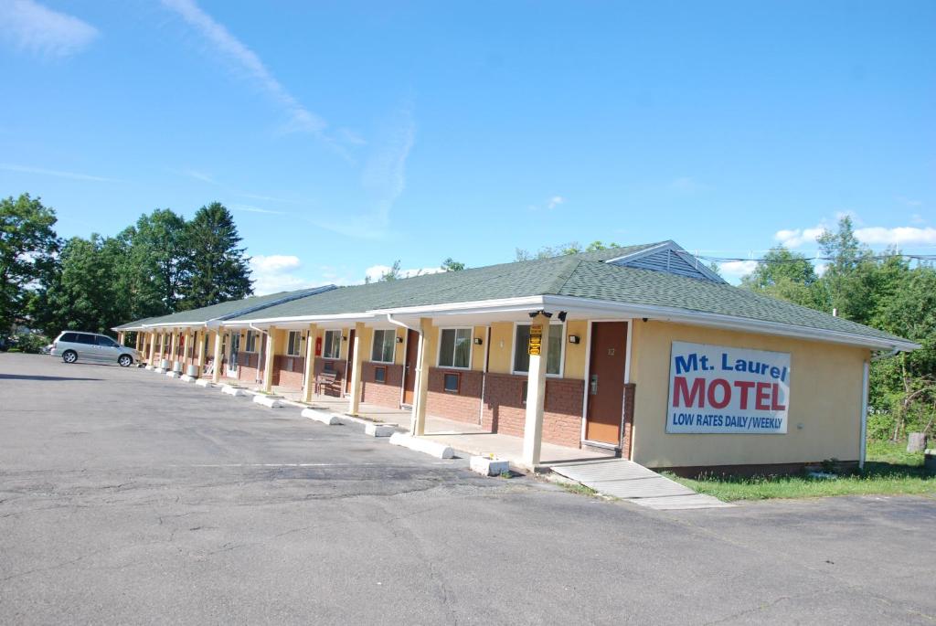 Mount Laurel Motel - main image