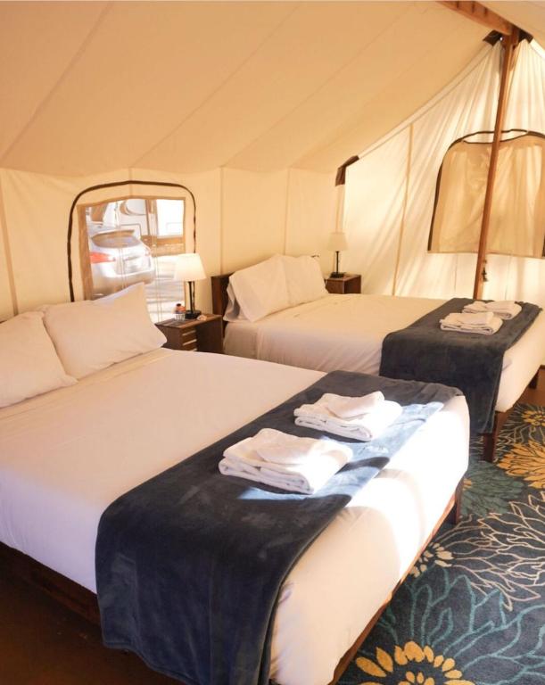 Wildhaven Sonoma Glamping - image 2