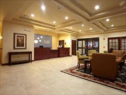 Holiday Inn Express Hotel & Suites Hearne - image 3