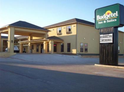 Budgetel Inn and Suites - image 14