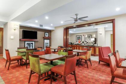 Hampton Inn Heath - image 9