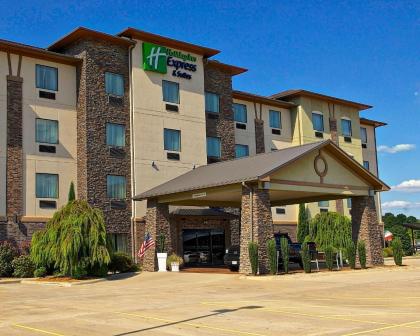 Holiday Inn Express and Suites Heber Springs an IHG Hotel Heber Springs Arkansas