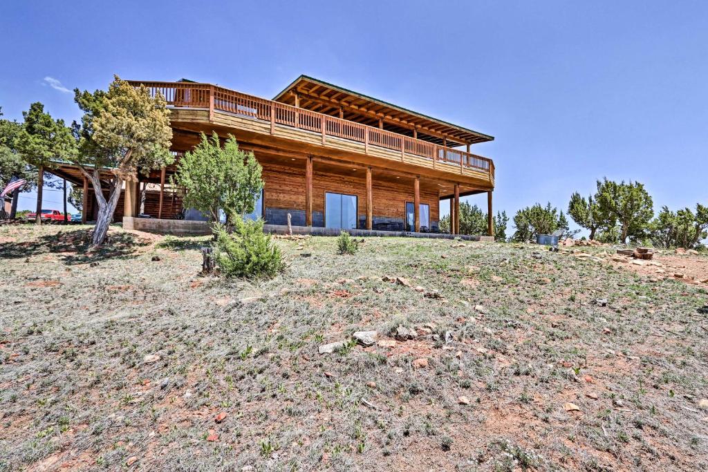 Overgaard Cabin with Pool Table and Incredible View! - image 2