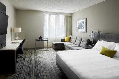 Marriott Cincinnati Airport - image 3