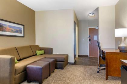 Comfort Suites Helena Airport - image 6