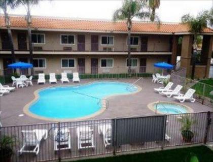 Travelodge by Wyndham Hemet CA - image 11