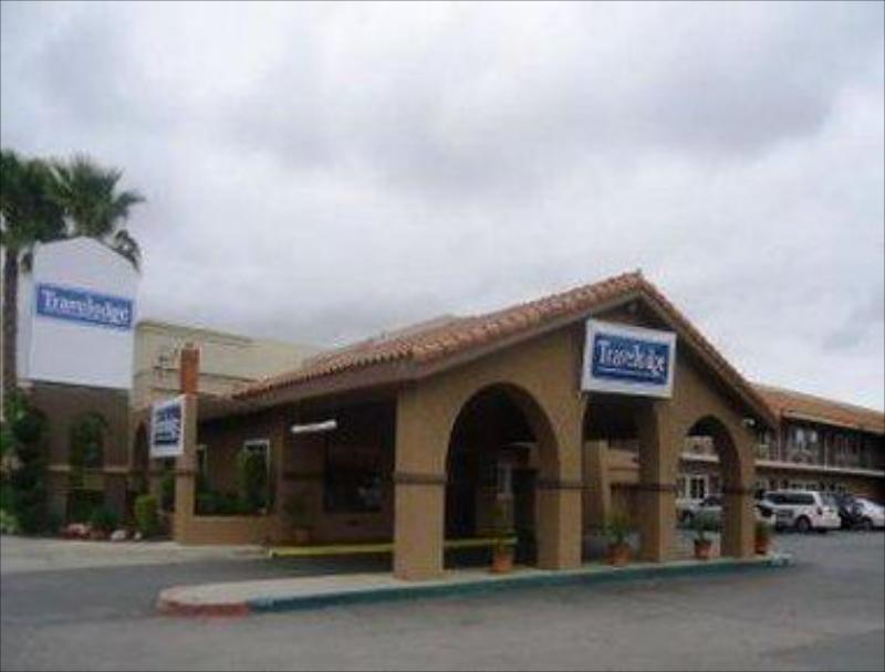 Travelodge by Wyndham Hemet CA - image 2