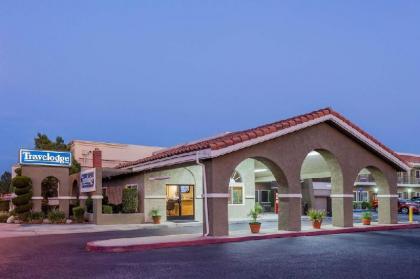 Travelodge by Wyndham Hemet CA - image 3