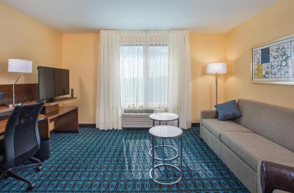 Fairfield Inn & Suites by Marriott Nashville Hendersonville - image 2