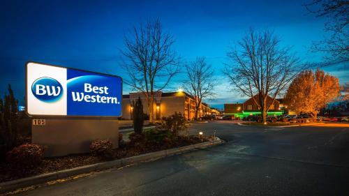 Best Western Hendersonville Inn - main image