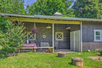 Rustic and Authentic Farm Stay by DuPont Forest - image 15